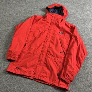 Patagonia Jacket Mens Medium Red Hooded Parka Shell Outdoor Hiking Coat